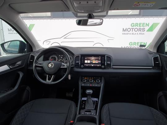 Škoda Karoq Ambition Plus.