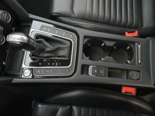 Volkswagen Passat (B8) Variant R-Line 4Motion