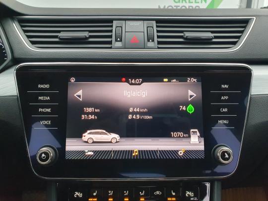 Škoda Superb Combi Ambition