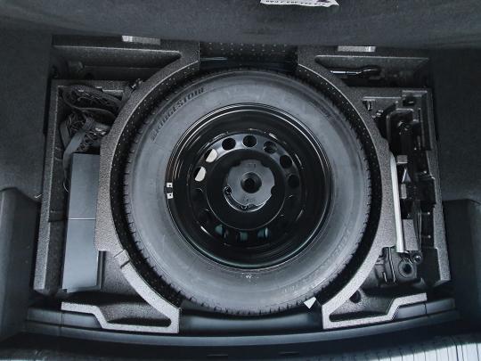 Škoda Karoq Ambition Plus.