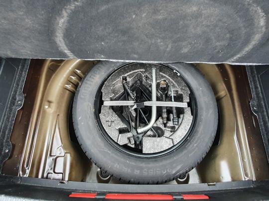 Škoda Superb Ambition.