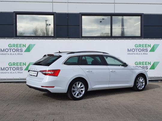 Škoda Superb Ambition Plus