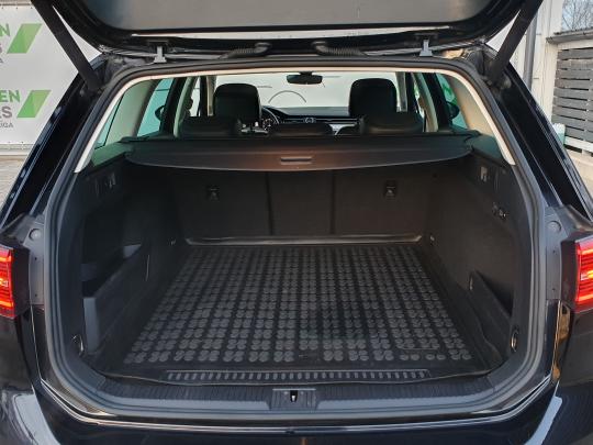 Volkswagen Passat (B8) Variant R-Line 4Motion