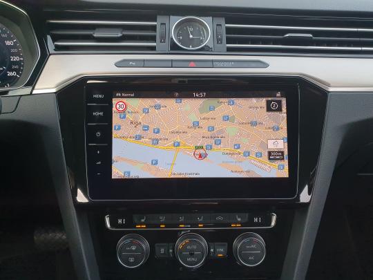 Volkswagen Passat (B8) Variant R-Line 4Motion