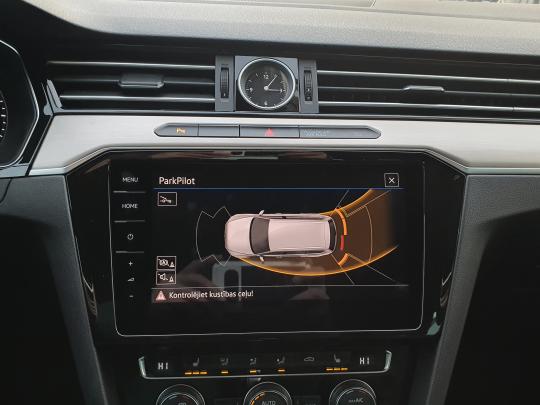 Volkswagen Passat (B8) Variant R-Line 4Motion