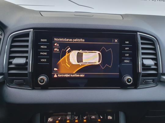 Škoda Karoq Ambition Plus.