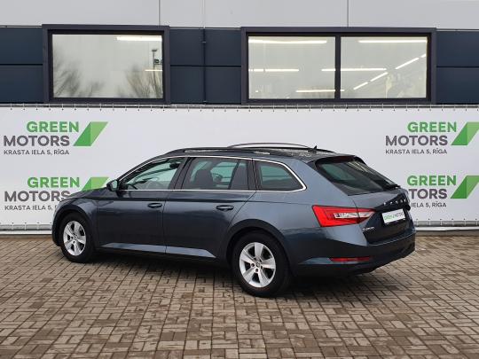 Škoda Superb Combi Ambition
