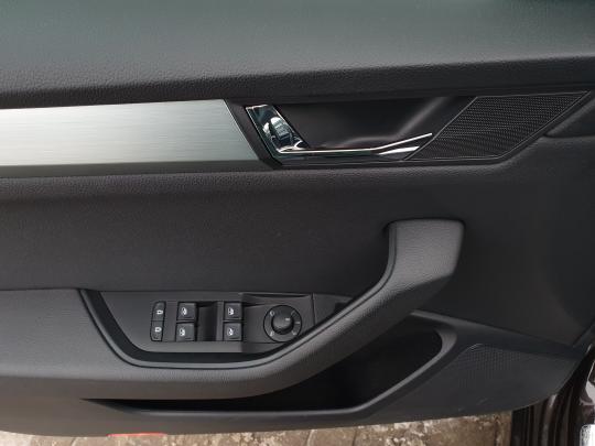 Škoda Superb Ambition.