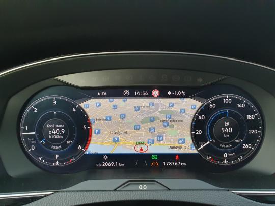 Volkswagen Passat (B8) Variant R-Line 4Motion