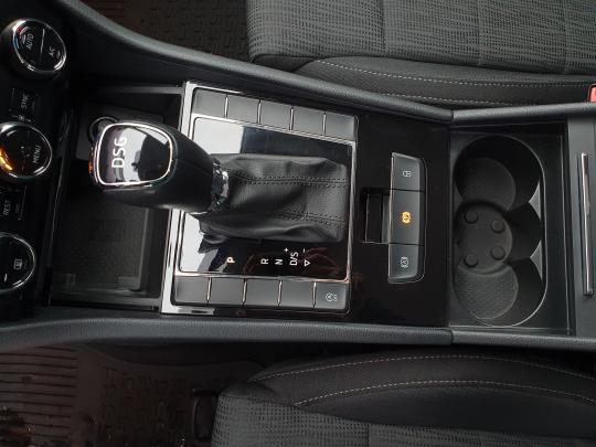 Škoda Superb Ambition.