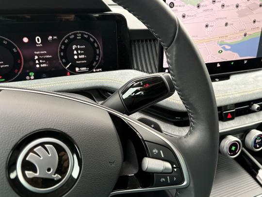 Škoda Superb HB Selection