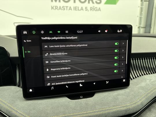 Škoda Superb HB Selection