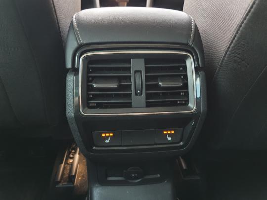 Škoda Karoq Elegance