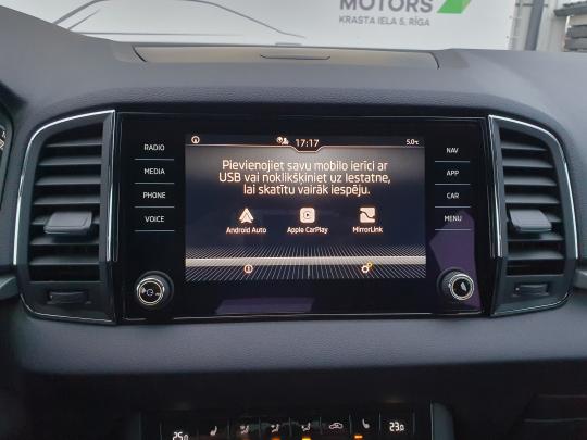 Škoda Karoq Ambition Plus.