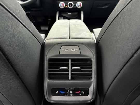 Škoda Superb HB Selection