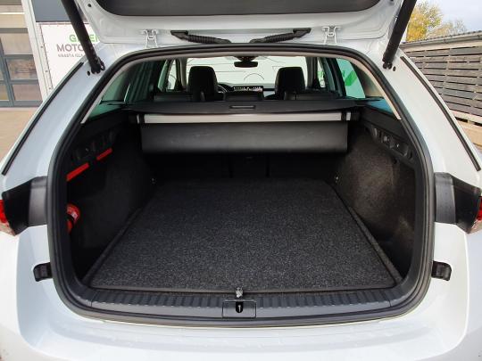 Škoda Octavia Combi Selection Face Lift