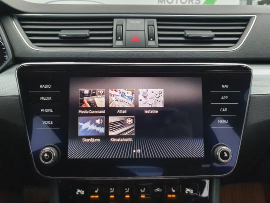 Škoda Superb Combi Ambition