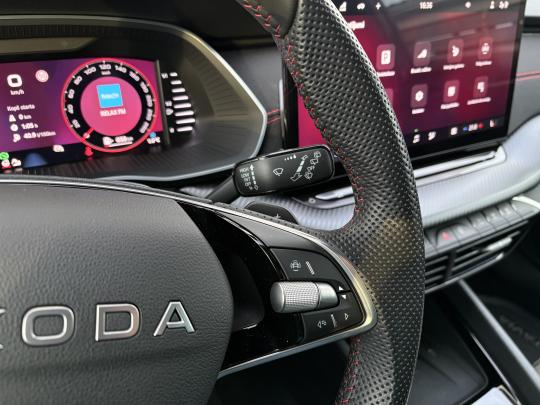 Škoda Octavia Combi RS FL