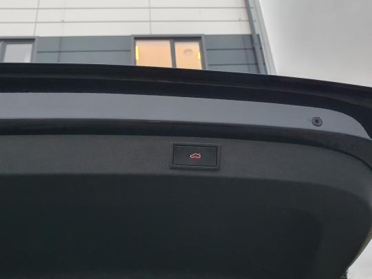 Škoda Karoq Ambition Plus.