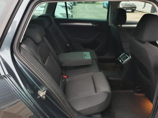 Škoda Superb Combi Ambition