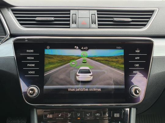 Škoda Superb Ambition Plus
