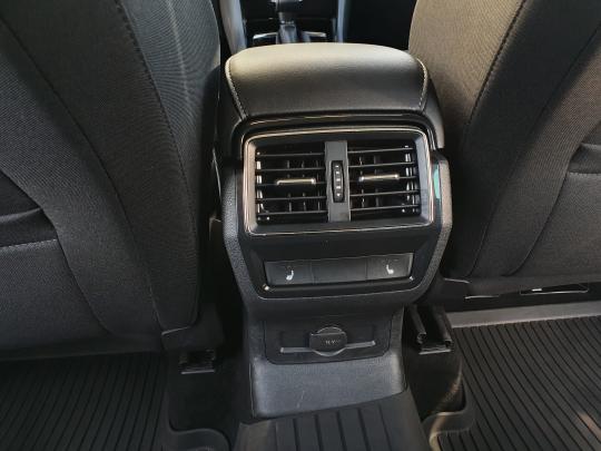 Škoda Karoq Elegance Plus