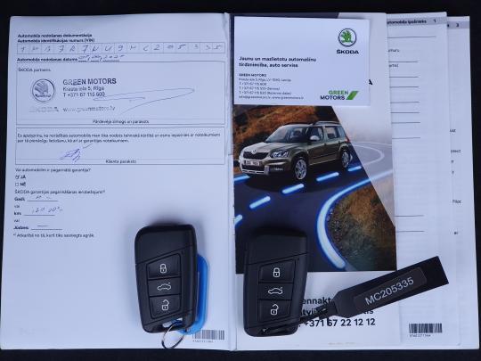 Škoda Karoq Ambition Plus.