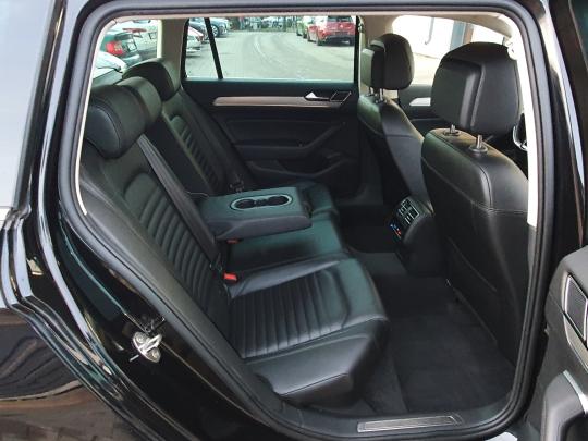 Volkswagen Passat (B8) Variant R-Line 4Motion