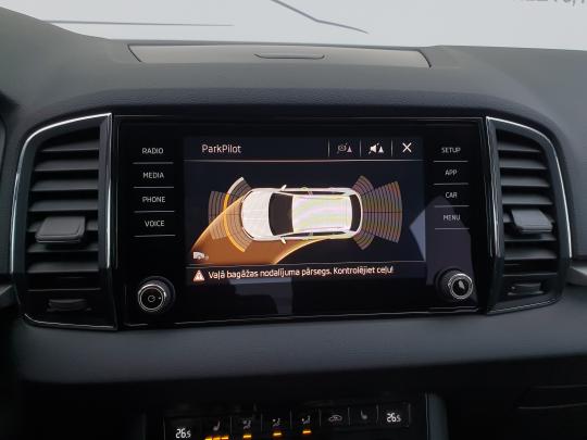 Škoda Karoq Ambition Plus.