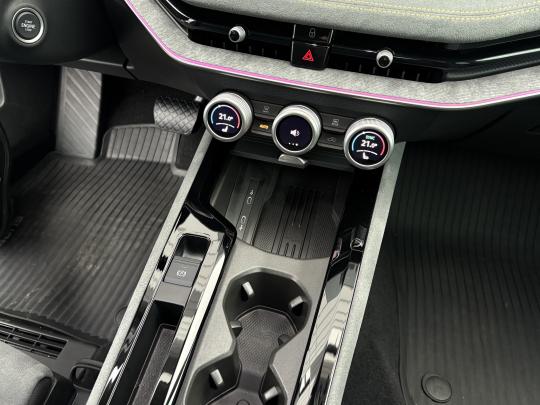 Škoda Superb HB Selection