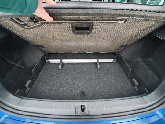 Škoda Octavia Combi Elegance.