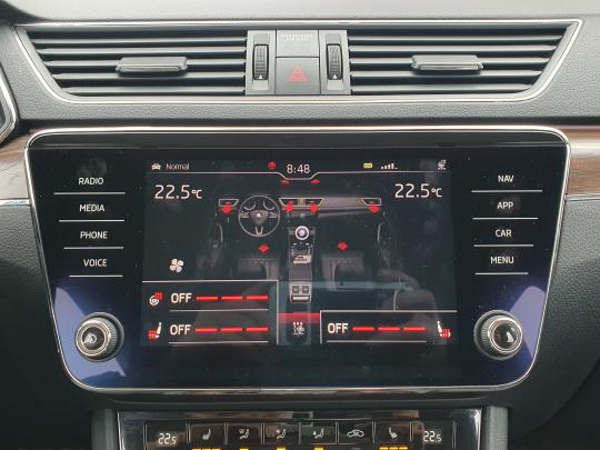 Škoda Superb Combi Scout